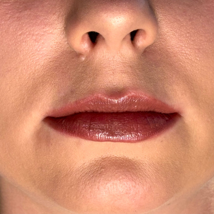 LIP LINER | INDEPENDENT NUDE x Florian Ferino
